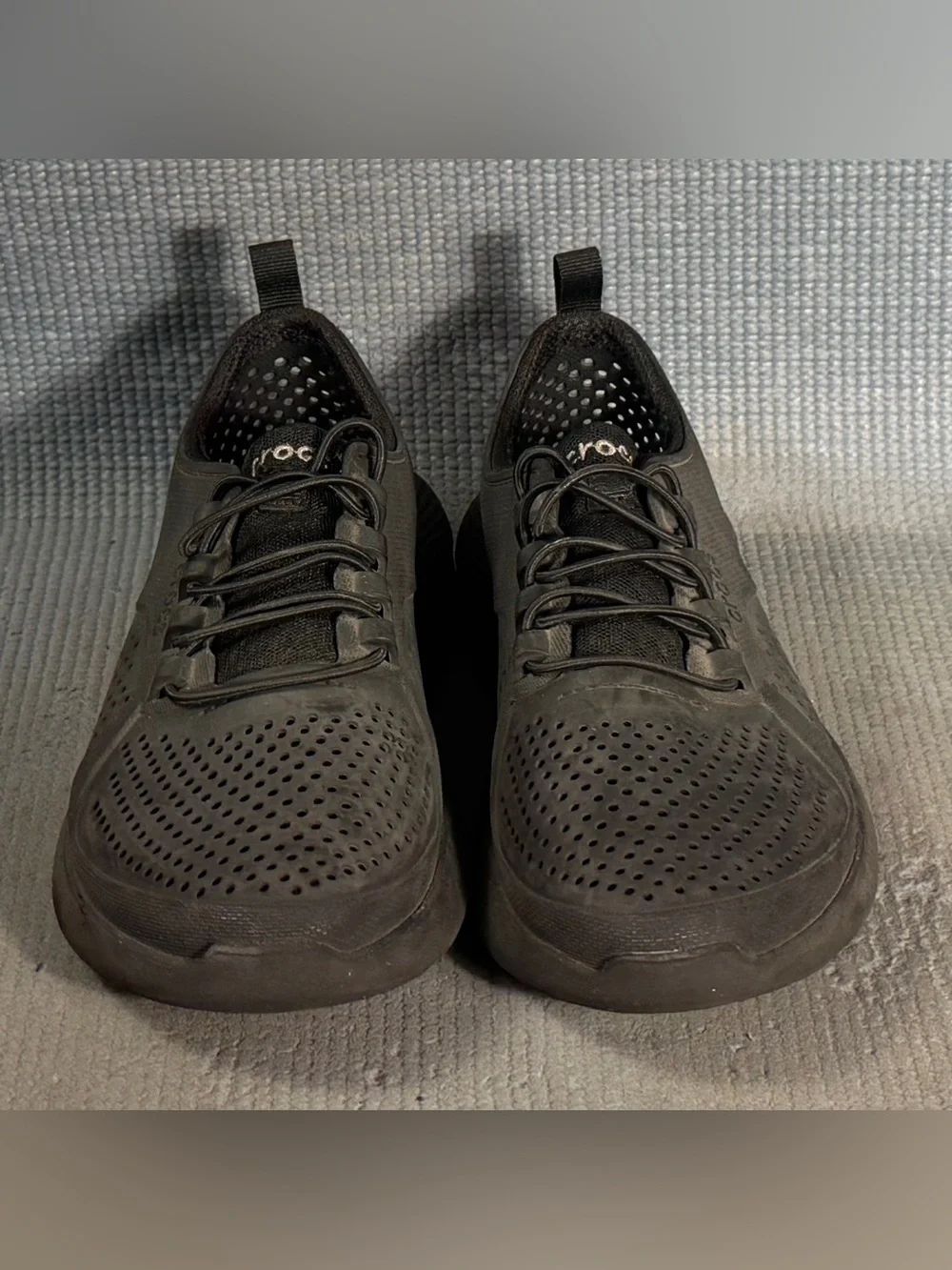 Crocs LiteRide Pacer Black Comfort Slip On Shoes Big Kid‎ Size 5Y